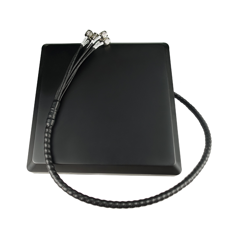 玄色平板天线 无人机反无17.5dbi天线高增益